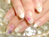 ☆ホワイトjewelフレンチ☆