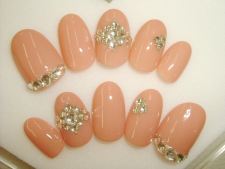 ◇ヌーディベージュのビジューチップ◇