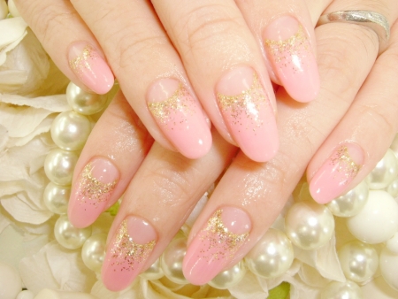 ★セリーナピンクラメネイル★